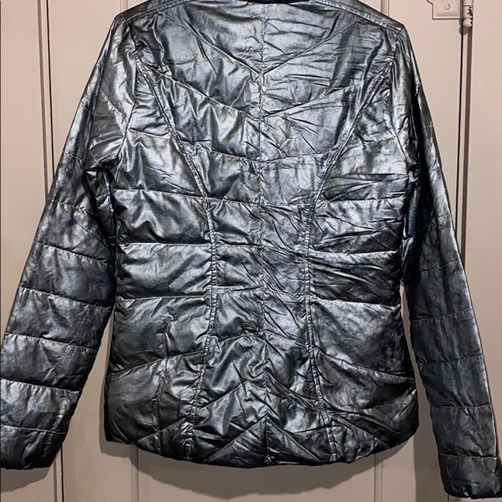 puffy jacket - Picture 2 of 3